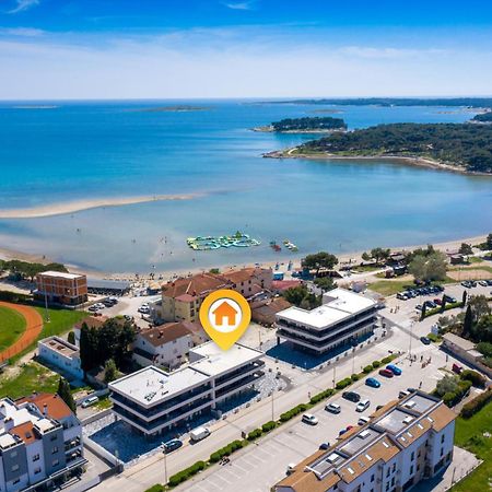Fly Apartments Medulin - 50M From The Beach - New 2024 Buitenkant foto